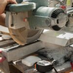 Ranking pił ukośnic – czy warto korzystać przed zakupem?