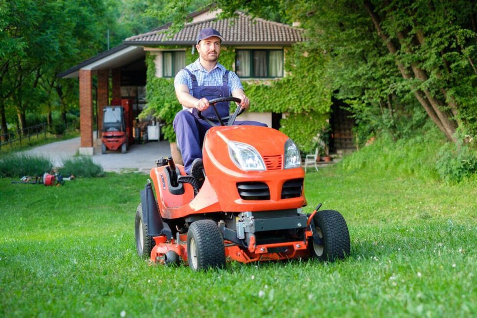Wypożyczalnia sprzętu ogrodniczego w Gdyni – kiedy wynajem urządzeń ogrodowych się opłaca?